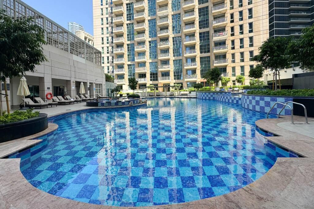 Iconic 1 Bed In The Heart Of Downtown Dubai